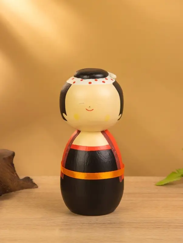 Деревянная кукла кокеши "Ямато" 7х7,5х15 см