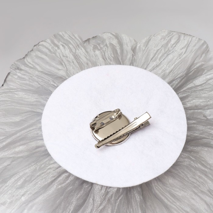 Брошь текстильная «Цветок» объемный, невесомый, цвет серый Брошь текстильная «Цветок» объемный, невесомый, цвет серый