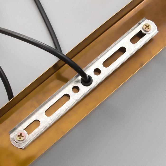 Светильник BayerLux Светильник BayerLux "Чилли" 3хЕ27 40Вт золото 18х50х19-119см