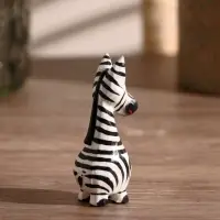 Сувенир дерево "Зебра Мироша" 7х2,5х3 см Сувенир дерево "Зебра Мироша" 7х2,5х3 см