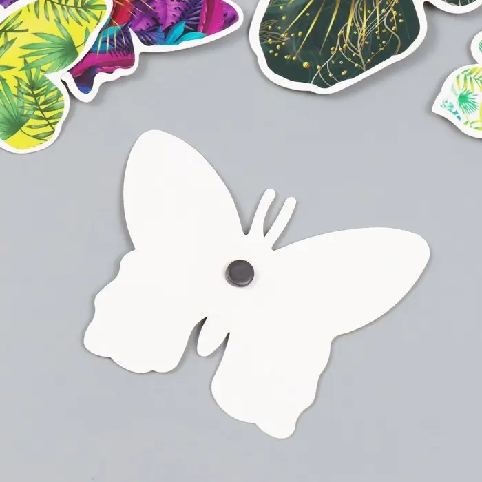 Набор магнитов на холодильник «Листья», 12 шт., картон, h=4-10 см Набор магнитов на холодильник «Листья», 12 шт., картон, h=4-10 см