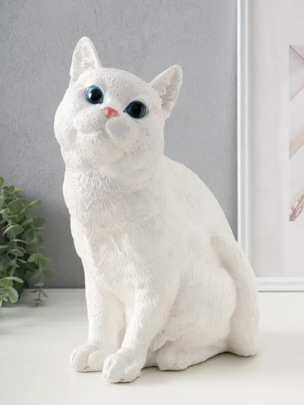 Фигурка (гипс) Кошка Белая окраска. Высота 31,5 см, Ширина 16 см, Длина 24 см.