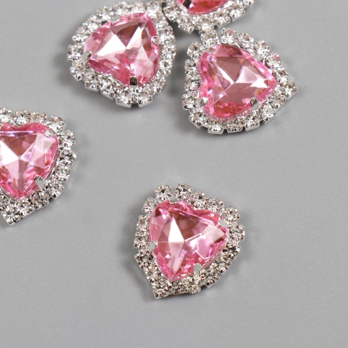 Декор для творчества металл Декор для творчества металл "Медальон сердце в стразах" розовый 1,8х1,7 см