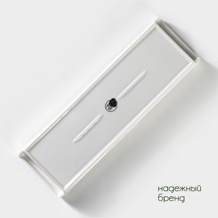 Блюдо для подачи фарфоровое с вставкой из бамбука BellaTenero, 29,5×9×2,3 см Блюдо для подачи фарфоровое с вставкой из бамбука BellaTenero, 29,5×9×2,3 см