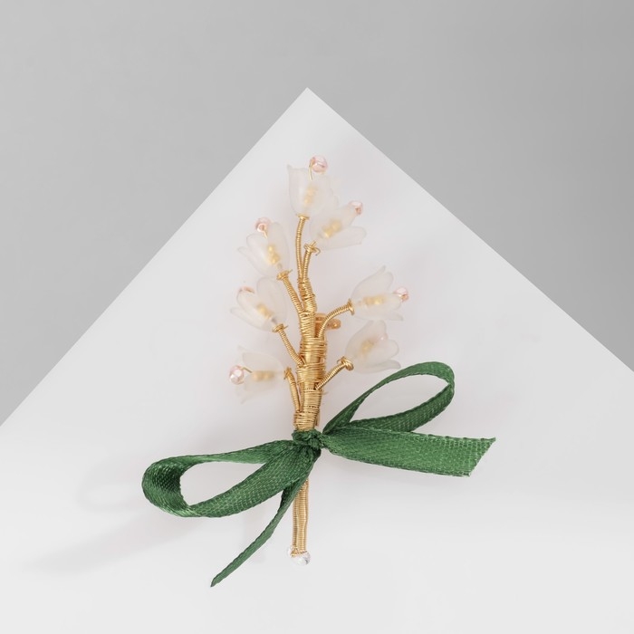 Брошь &laquo;Цветы&raquo; ландыш, цвет бело-зелёный в золоте