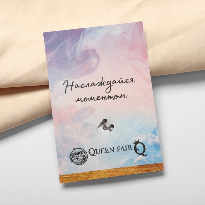 Булавка «Пчела» со стразами, 5,5см, цвет чёрно-белый в серебре Булавка «Пчела» со стразами, 5,5см, цвет чёрно-белый в серебре