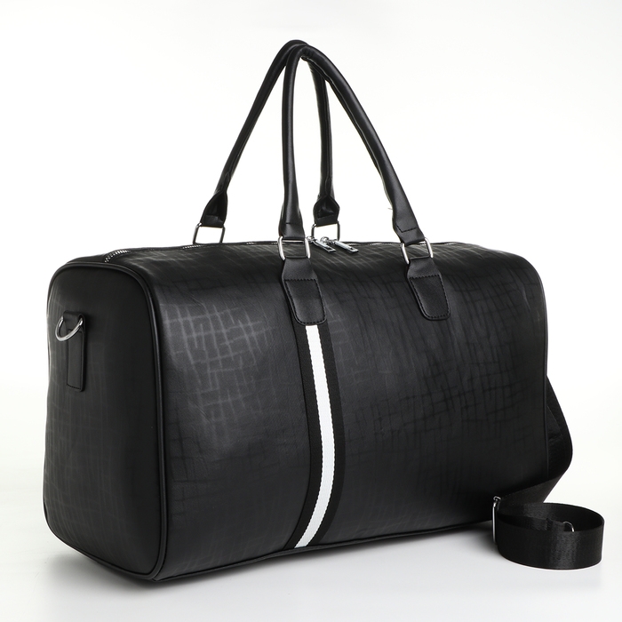 Сумка дорожная на молнии, держатель для чемодана, длинный ремень, цвет чёрный Сумка дорожная на молнии, держатель для чемодана, длинный ремень, цвет чёрный