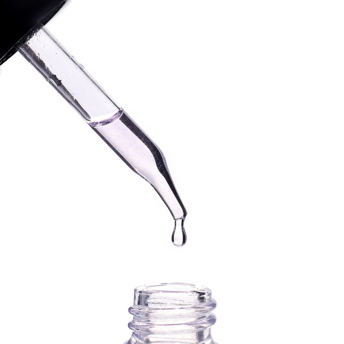 Укрепляющее масло для ногтей со смолой мастикового дерева и шиммером Cherry Blossom, 15 мл Укрепляющее масло для ногтей со смолой мастикового дерева и шиммером Cherry Blossom, 15 мл