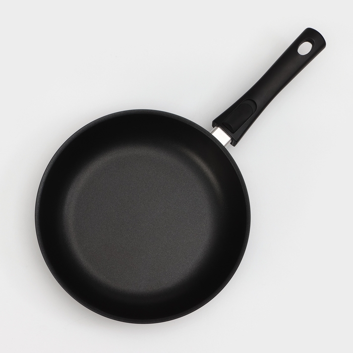 Сковорода «Традиция», d=26 см, съёмная ручка, антипригарное покрытие, цвет чёрный