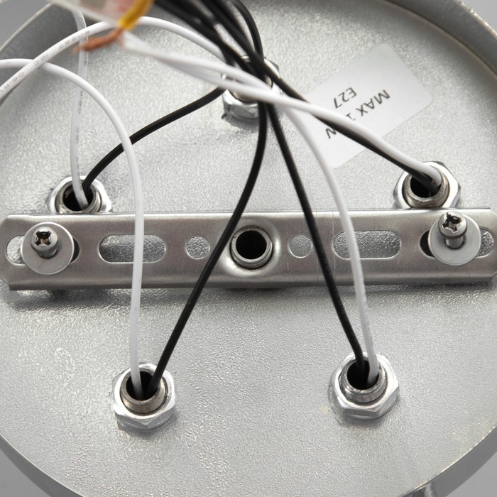 Люстра 1341001/5WT E27 15Вт хром BayerLux Люстра 1341001/5WT E27 15Вт хром BayerLux