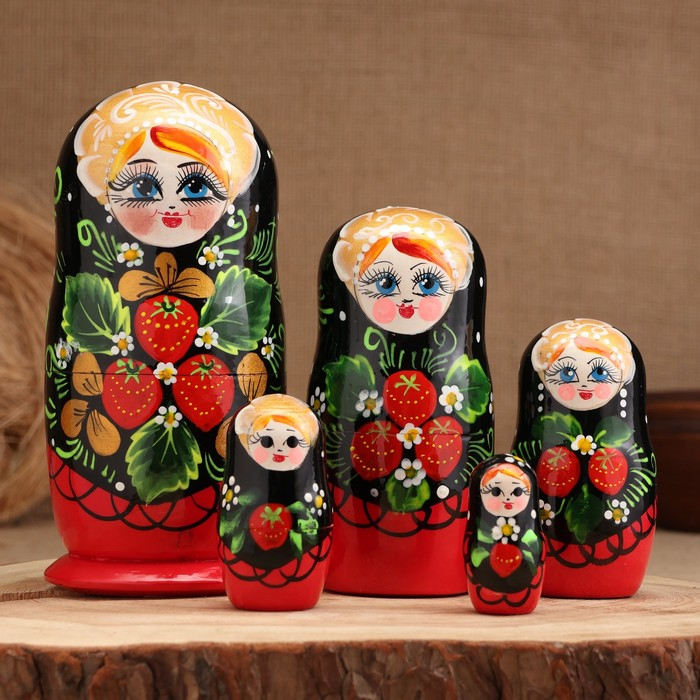 Матрёшка «Земляничка», красное платье, 5 кукольная, 15 см Матрёшка «Земляничка», красное платье, 5 кукольная, 15 см