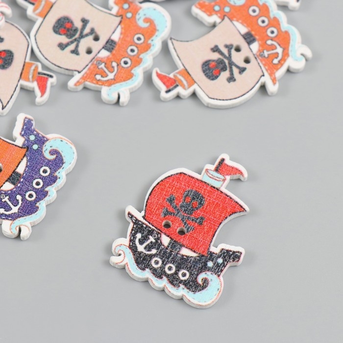 Пуговицы дерево для творчества 2 прокола Пуговицы дерево для творчества 2 прокола "Пиратский корабль" набор 15 шт 2,5х3 см