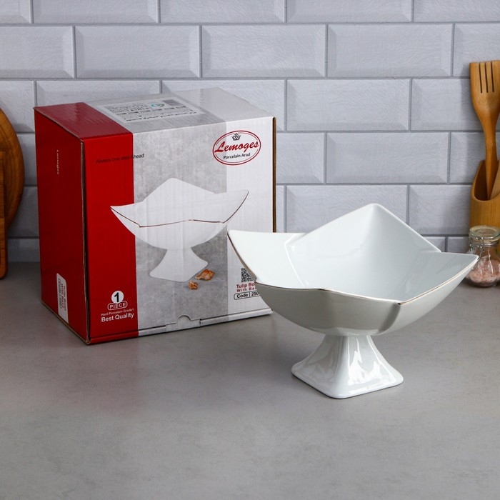 Салатник «Тюльпан», с подставкой, 2 л, золотая обводка, фарфор, Иран Салатник «Тюльпан», с подставкой, 2 л, золотая обводка, фарфор, Иран