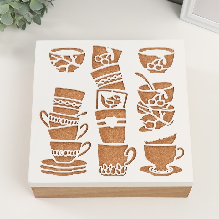 Шкатулка дерево с делениями  Шкатулка дерево с делениями "Коллекция чашек" 23,3х23,3х8 см