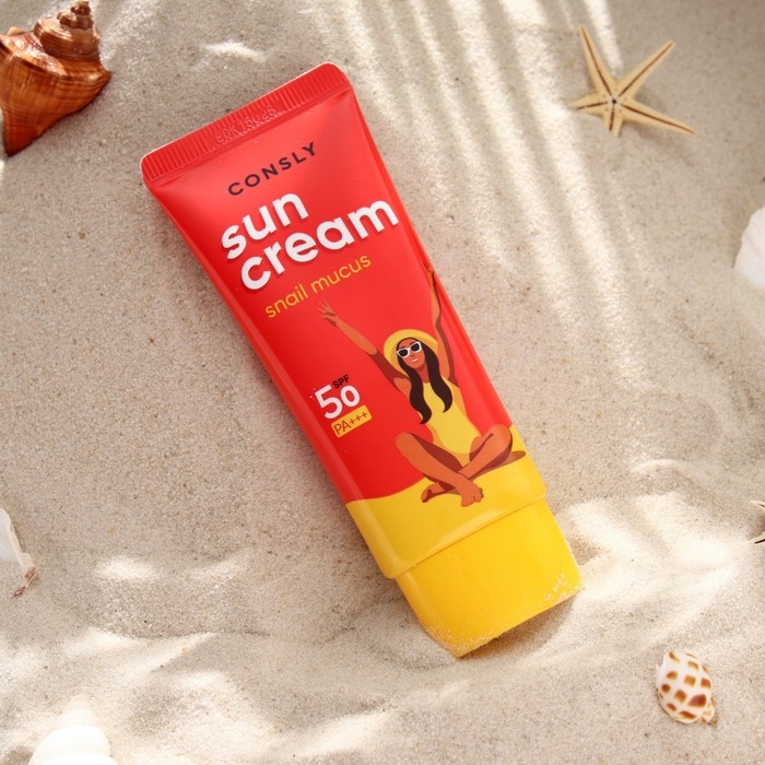 Солнцезащитный крем Consly с муцином улитки SPF 50+/PA+++, 50 мл Солнцезащитный крем Consly с муцином улитки SPF 50+/PA+++, 50 мл