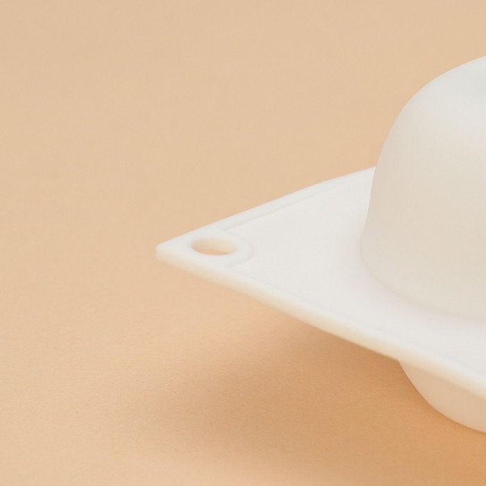 Форма для муссовых десертов и выпечки Доляна «Яблоко», силикон, 29×17×5,5 см, 6 ячеек (d=6 см), цвет белый