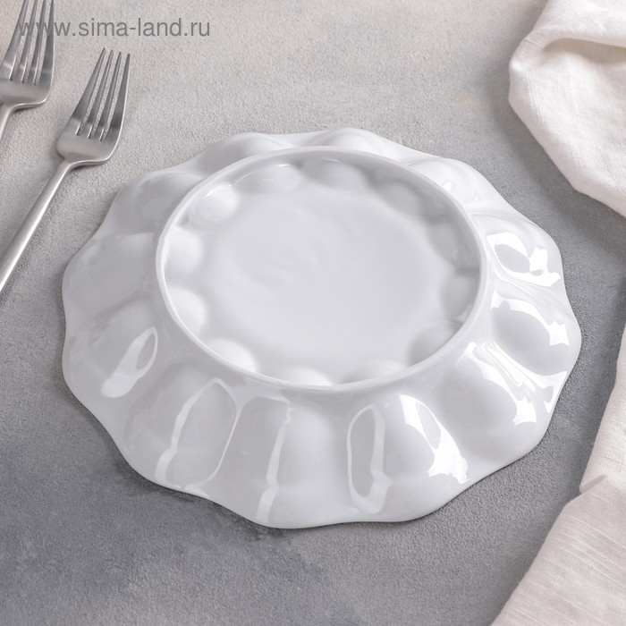 Блюдо пасхальное фарфоровое «Белье», d=22 см, на 12 яиц и кулич Блюдо пасхальное фарфоровое «Белье», d=22 см, на 12 яиц и кулич