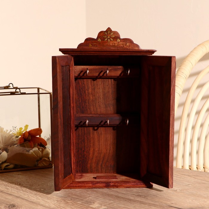 Ключница с инкрустацией Ключница с инкрустацией "Лиана" дерево 29,5*16,5*6 см