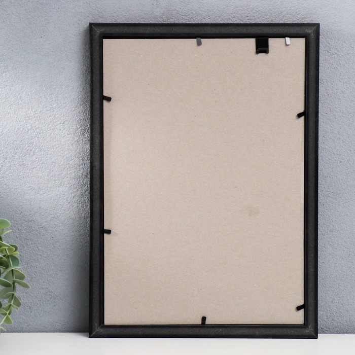 Фоторамка пластик 21х30 см 980 латунь (25/500) Фоторамка пластик 21х30 см 980 латунь (25/500)