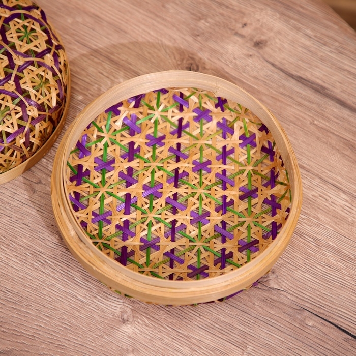 Шкатулка с крышкой плетёная, из бамбука 20х20х11 см Шкатулка с крышкой плетёная, из бамбука 20х20х11 см