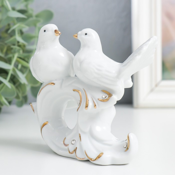 Сувенир керамика Сувенир керамика "Голубки белоснежные" стразы 9,5х11х4,2 см