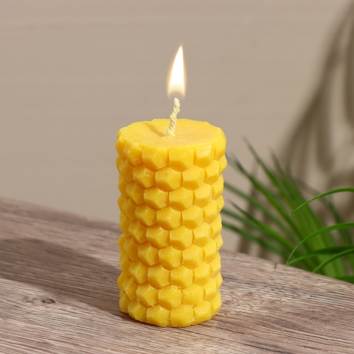 Свеча  Свеча "Соты" 5х5х8 см, соевый воск