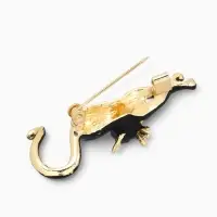 Брошь &laquo;Кошка&raquo;, грация, чёрная в золоте