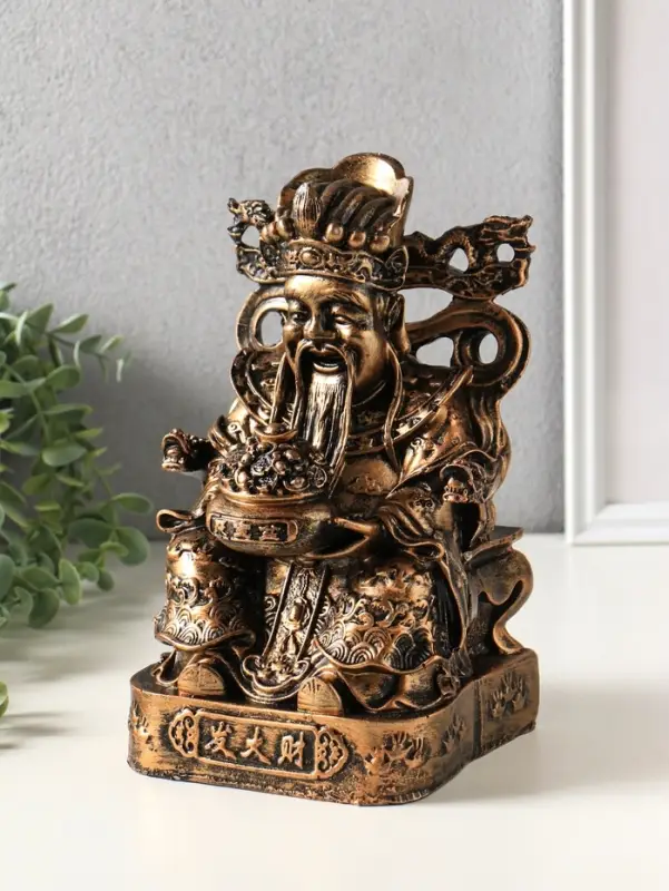 Фигура &laquo;Цань-шэнь&raquo;, бог богатства, 24&times;14&times;13 см, под бронзу