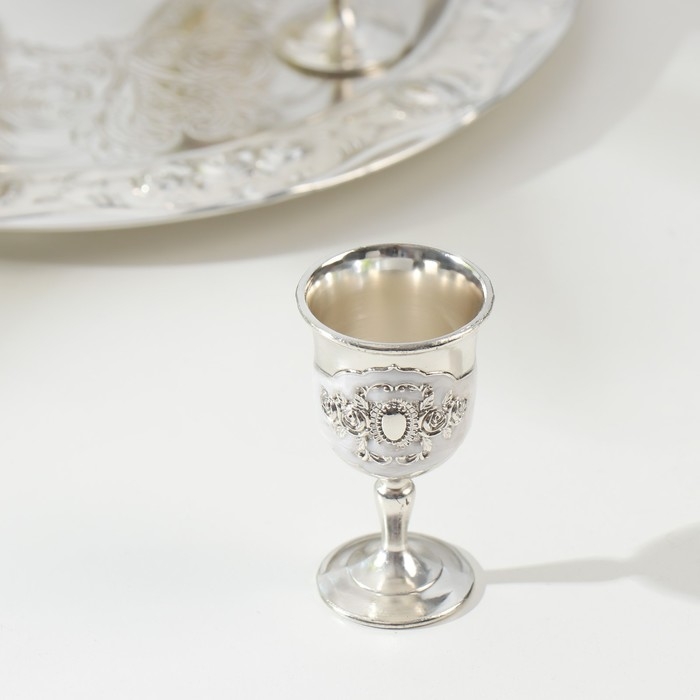 Набор винный кувшин, 6 бокалов и поднос  Набор винный кувшин, 6 бокалов и поднос "Стамбул. Медальон и розы" белый перламутр серебро