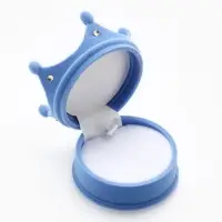 Футляр под серьги, кулон, кольцо &laquo;Корона&raquo;, бархатный, 5.5&times;5.5&times;4.5 см, голубой