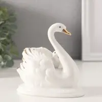 Фигурка керамика &laquo;Лебедь с малюткой&raquo;, с золотом, 10&times;10.5&times;6 см