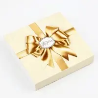 Коробка-адвент под 9 конфет, &laquo;Золотой бант&raquo;, 14.5&times;14.5&times;2.5 см, кондитерская упаковка