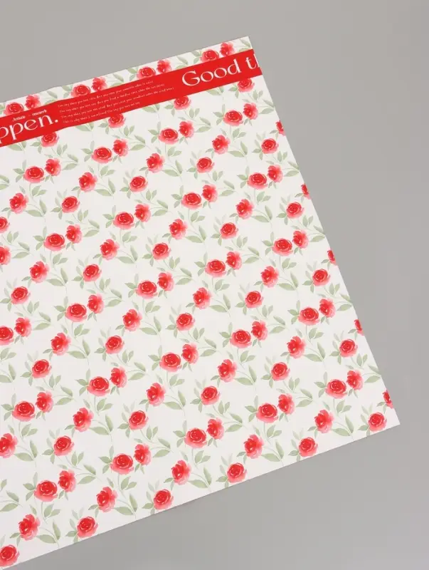 Пленка для цветов и букетов &laquo;Цветы&raquo;, красная, 57&times;57 см