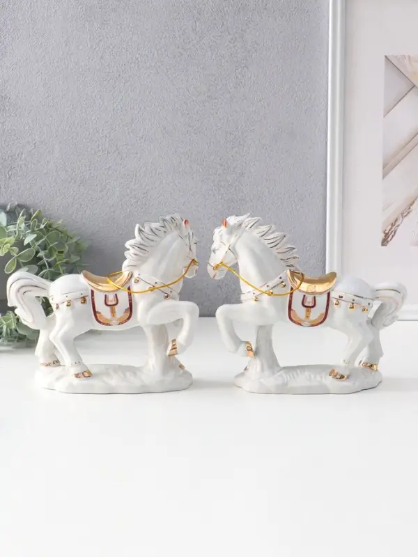 Сувенир керамика Сувенир керамика "Богатырские кони" бело-золотой набор 2 шт 22х7,7х19 см