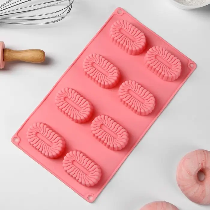 Форма для выпечки Доляна «Адель», силикон, 28×16×2 см, 8 ячеек, красная Форма для выпечки Доляна «Адель», силикон, 28×16×2 см, 8 ячеек, красная