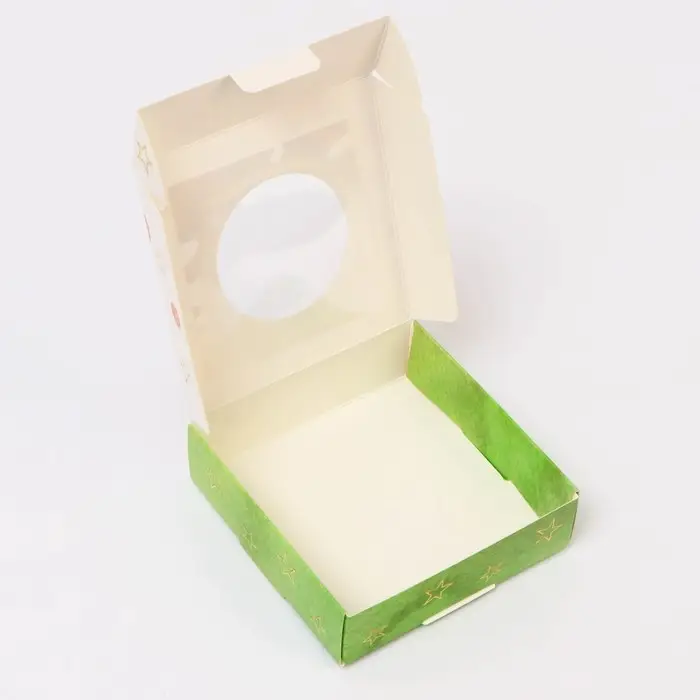 Подарочная коробка сборная с окном «Чудеса случаются», 10×10×3 см Подарочная коробка сборная с окном «Чудеса случаются», 10×10×3 см