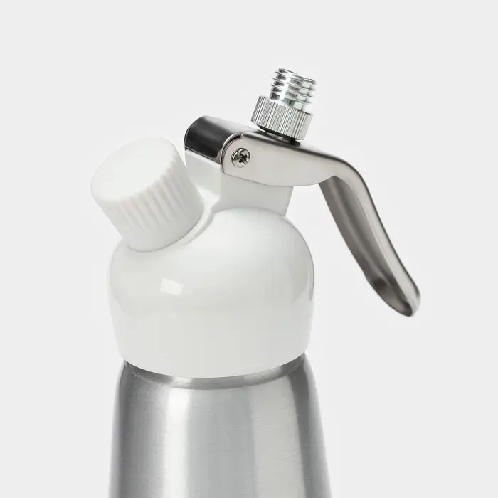 Сифон для взбивания сливок и газировки KONFINETTA, 500 мл, 3 насадки, алюминий, серебристый