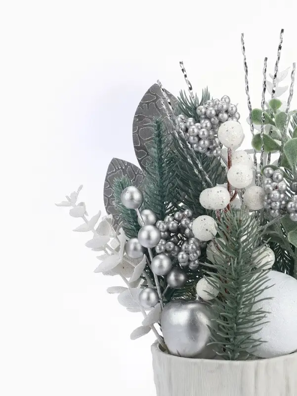 Новогодняя композиция на стол &laquo;Зимнее волшебство. Величие&raquo; пластик, 24&times;10.5 см, белый