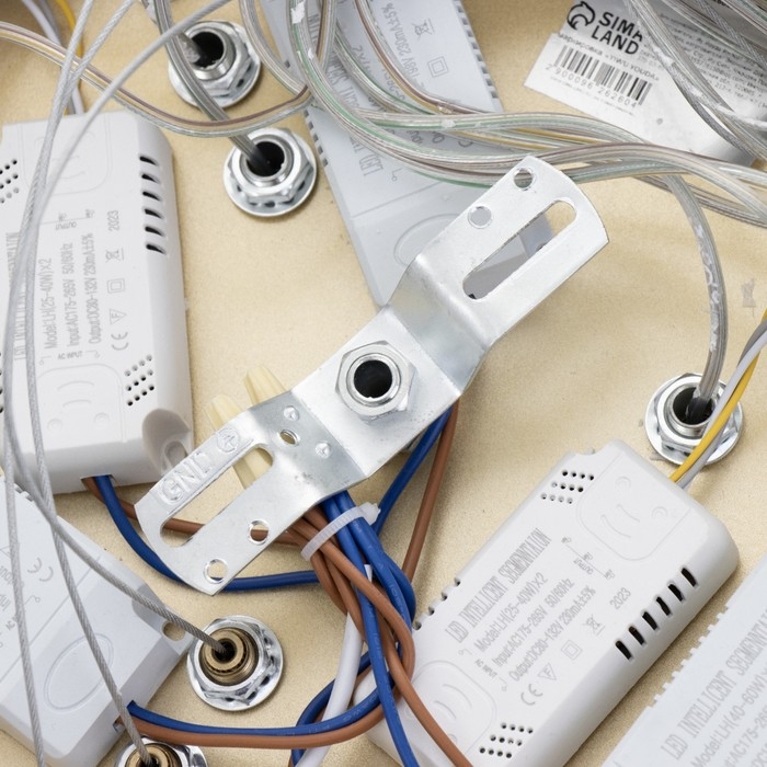 Люстра Люстра "Анелло" 3хLED 3000-6000К 220Вт золото 130х60х120 см BayerLux