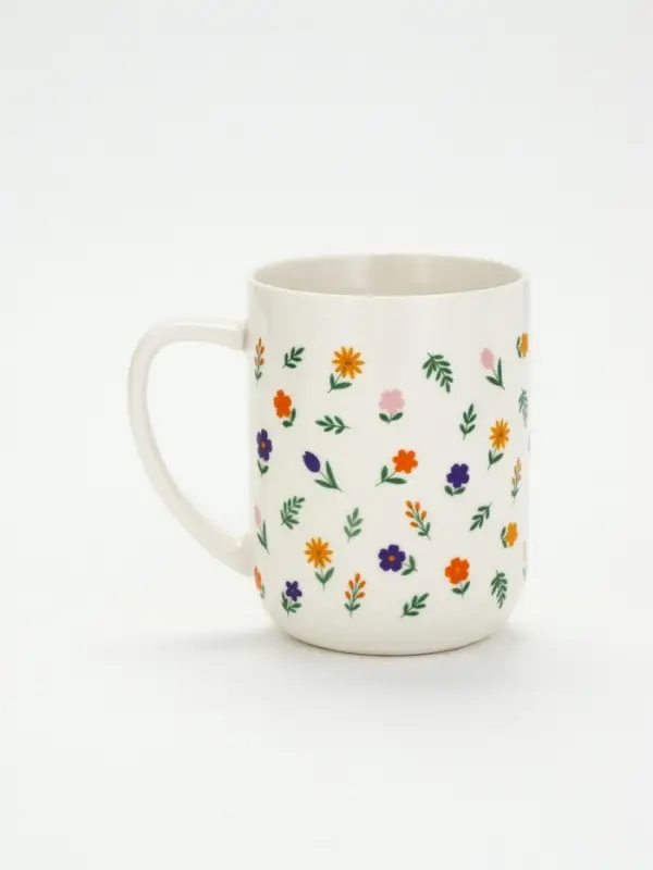 Кружка чайная керамическая &laquo;Цветы&raquo;, 630 мл