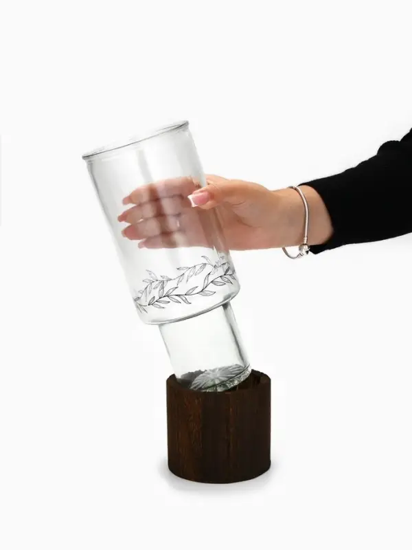 Ваза для цветов стеклянная с деревянной подставкой, 25.5&times;10 см, 1.25 литра