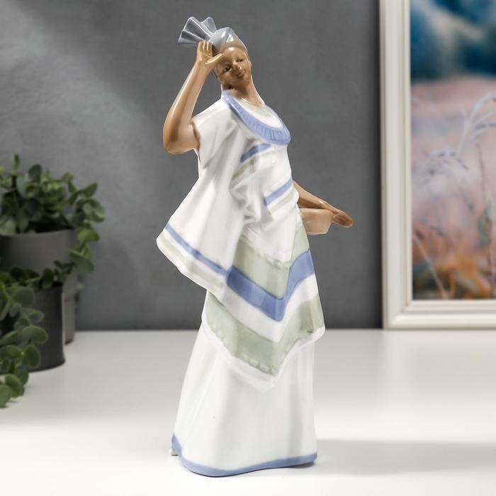 Сувенир керамика  Сувенир керамика "Африканка в национальной одежде" цветной 28х10х14 см