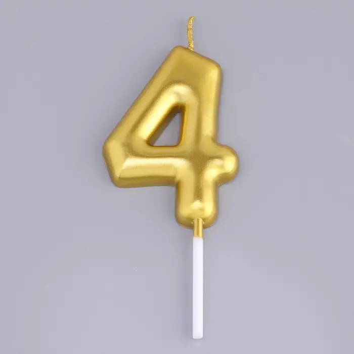 Свеча в торт «Европейская», цифра 4, 6 см, золото Свеча в торт «Европейская», цифра 4, 6 см, золото