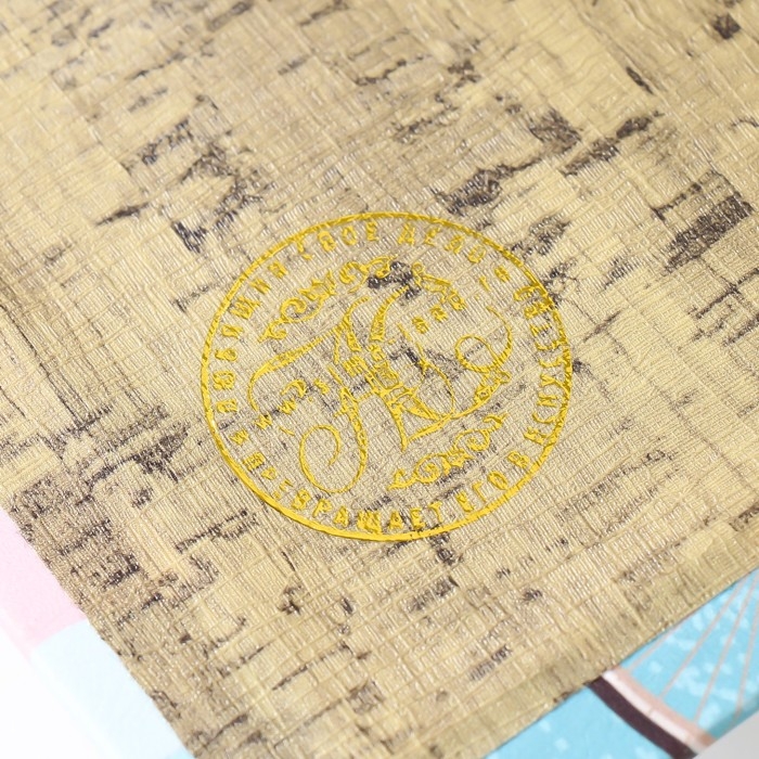 Сейф-книга дерево кожзам Сейф-книга дерево кожзам "Велосипед с воздушными шарами" 21х13х5 см