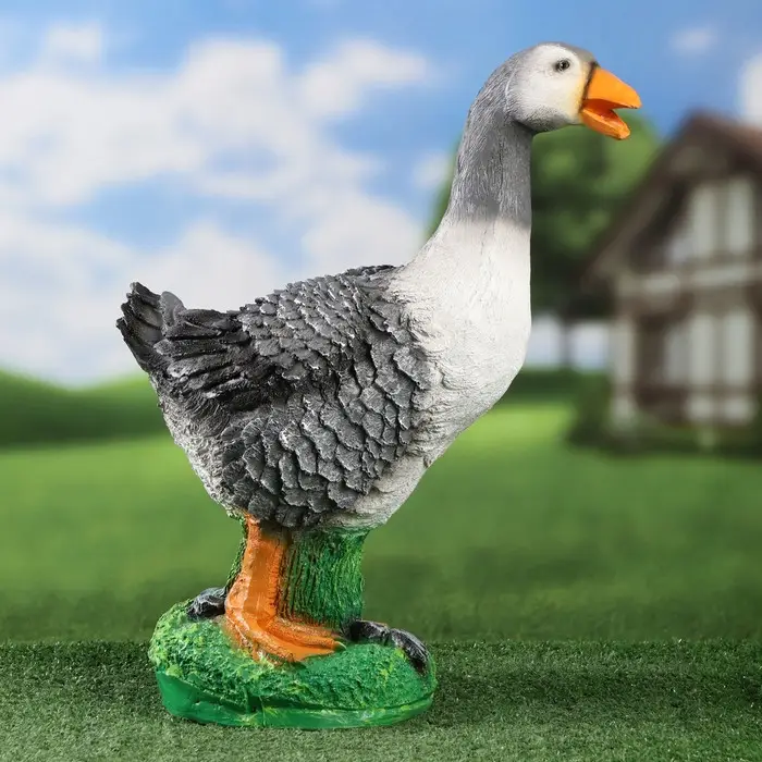 Садовая фигура "Гусь кричащий" 18х20х44см
