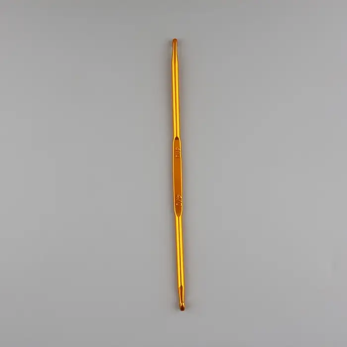 Крючок для вязания, двусторонний, d=3/4 мм, 13 см, цвет золотой