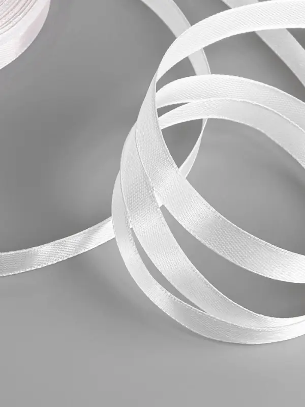 Лента атласная, 10 мм, 23±1 м, белая №01 Лента атласная, 10 мм, 23±1 м, белая №01