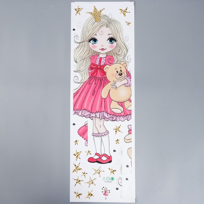 Наклейка пластик интерьерная цветная Наклейка пластик интерьерная цветная "Малышка в короне с медвежонком" 30х90 см