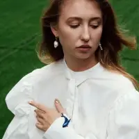 Брошь &laquo;Кит&raquo;, синяя в золоте