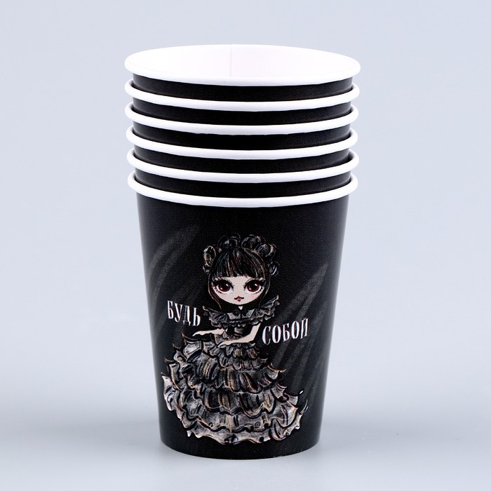 Посуда бумажная одноразовая &laquo;С днём рождения&raquo;, 6 тарелок, 1 гирлянда, 6 стаканов, 6 колпаков